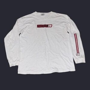 Vintage 90s Nike White Long Sleeve T-Shirt